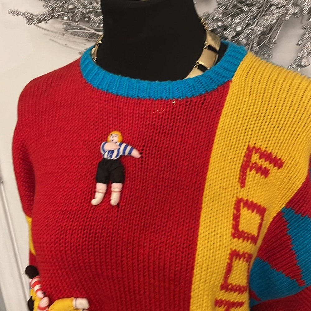 Sweater - Picture 5 of 7